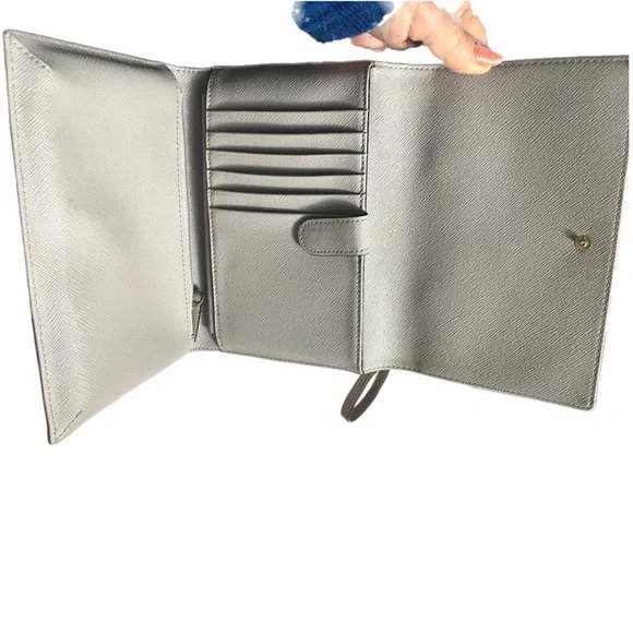 KATE SPADE RARE Hop To It Mini Hayden Bunny Rabbit COLLECTIBLE Novelty Crossbody - Picture 3 of 3